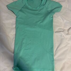 Lululemon Athletica Mint Green Short Sleeve Tee